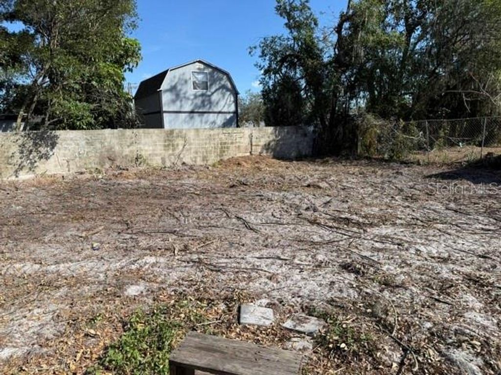 Photo of 13801 N 21st Street, Tampa, FL 33613 (MLS # TB8509579)