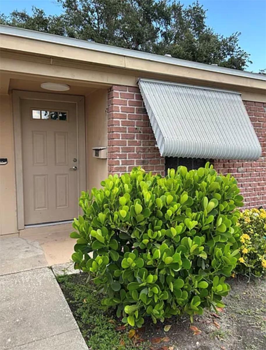 Photo of 8339 9th Way N #8339, St Petersburg, FL 33702 (MLS # TB8553466)
