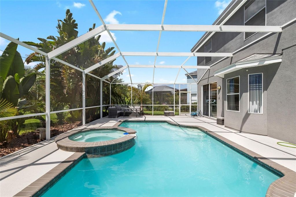 Photo of 6031 Gannetdale Drive, Lithia, FL 33547 (MLS # TB8422869)