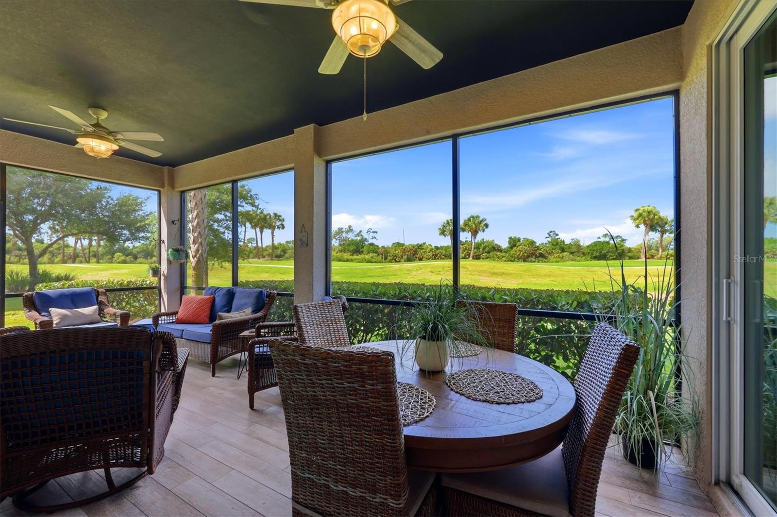 COACH HOMES I AT HERITAGE LANDING - Residential