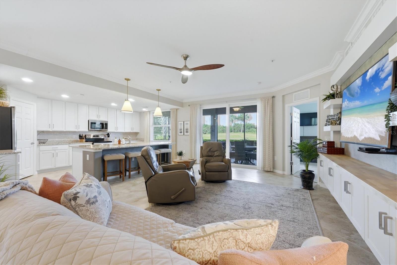 COACH HOMES I AT HERITAGE LANDING - Residential