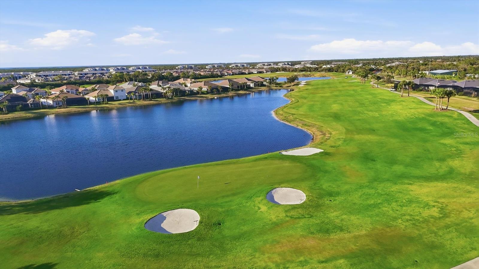 COACH HOMES I AT HERITAGE LANDING - Residential