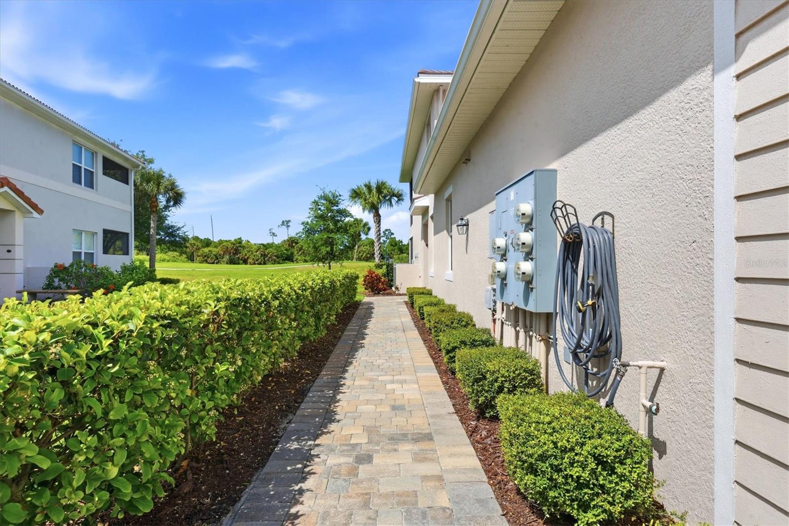 COACH HOMES I AT HERITAGE LANDING - Residential