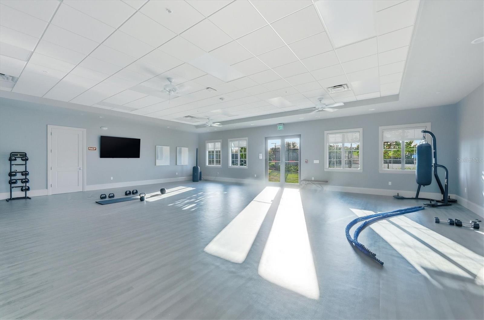 COACH HOMES I AT HERITAGE LANDING - Residential