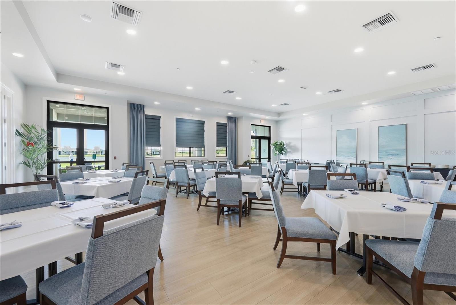 COACH HOMES I AT HERITAGE LANDING - Residential