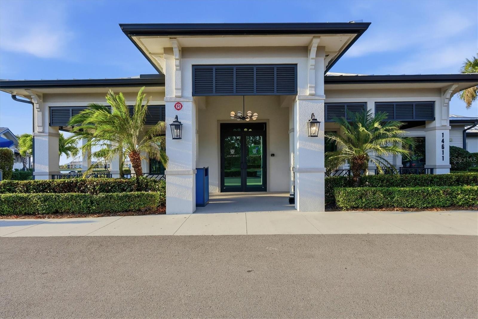 COACH HOMES I AT HERITAGE LANDING - Residential