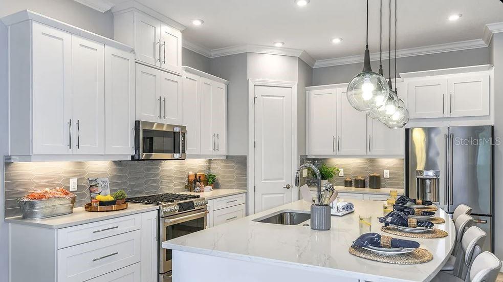 887 ARBOR GREEN TRAIL