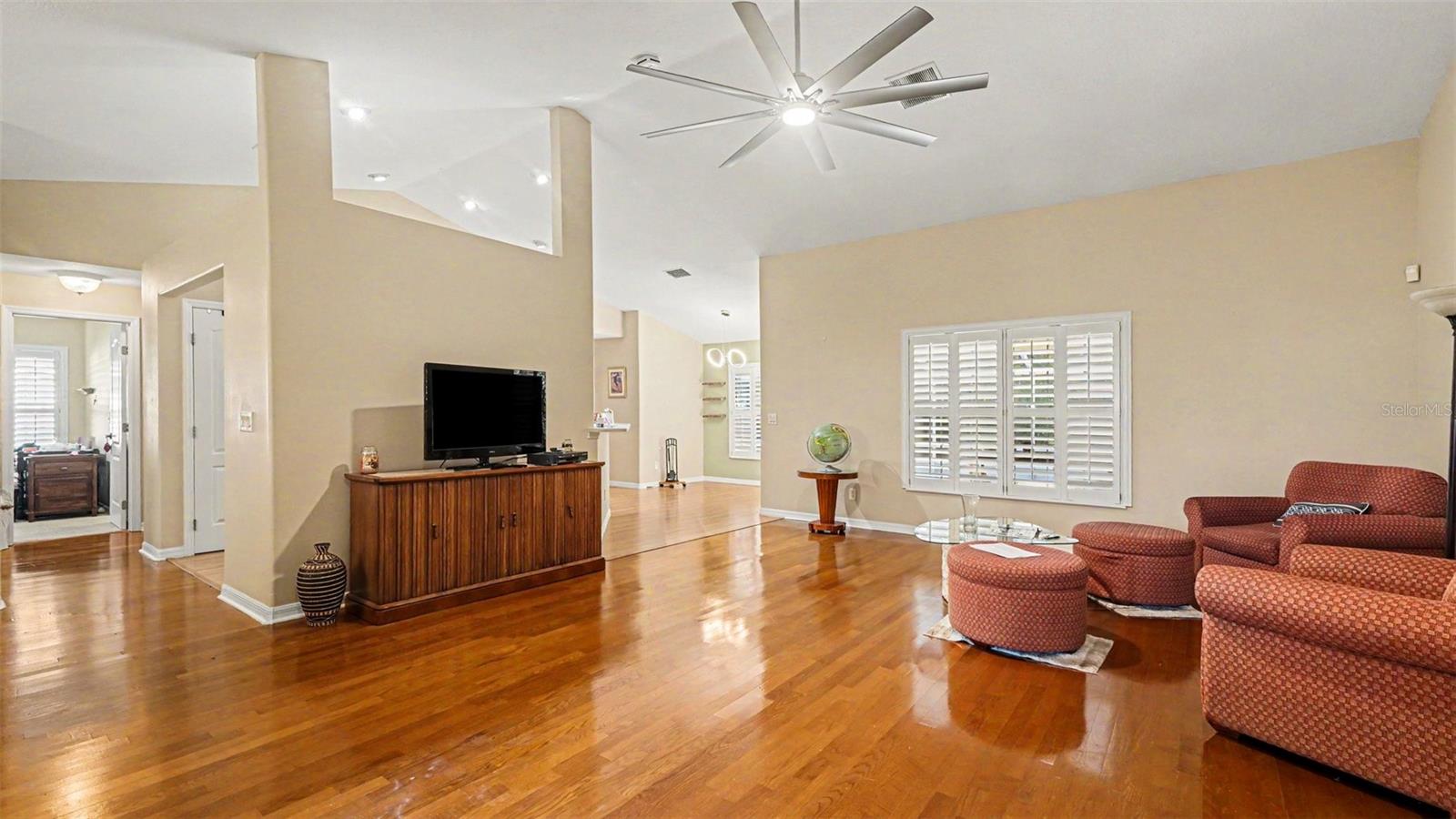 DEER PATH PH 01 - Residential