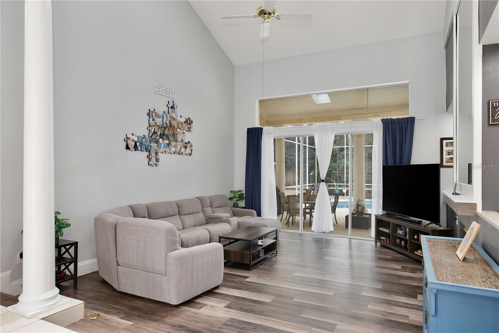1726 MAJESTIC OAK DRIVE