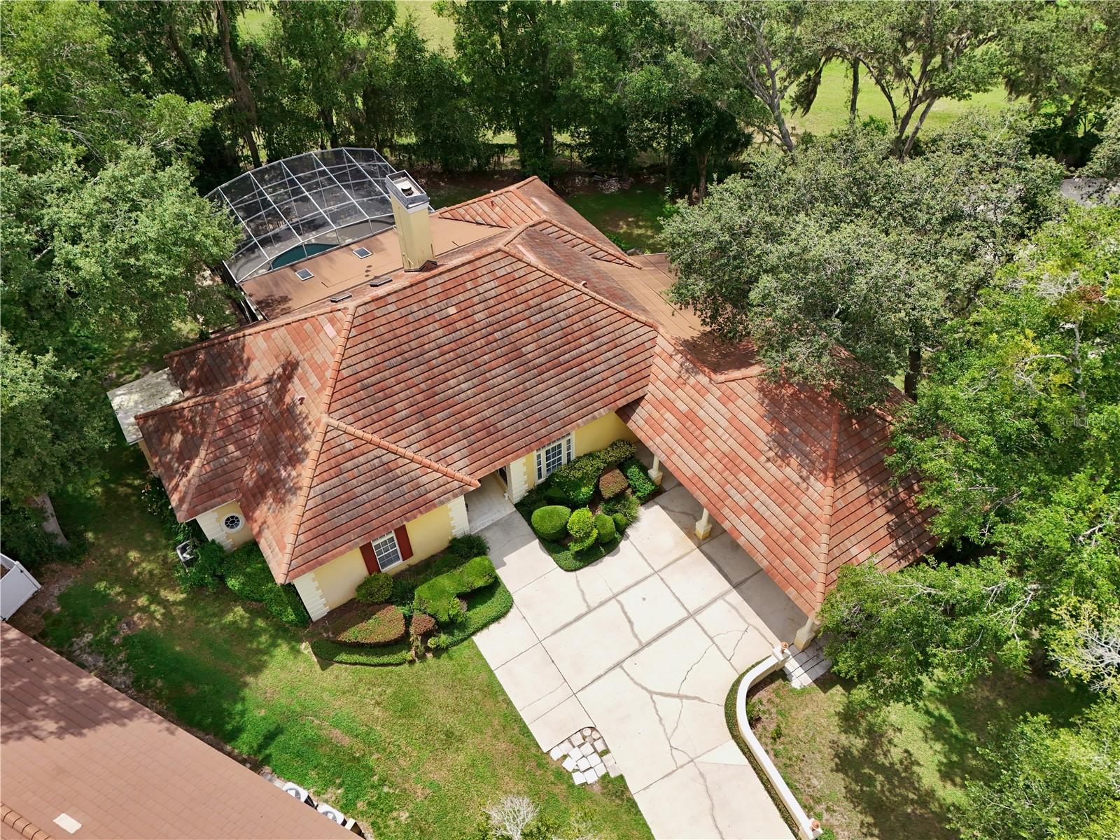 1726 MAJESTIC OAK DRIVE