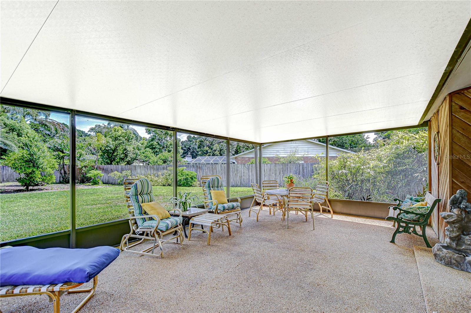 1807 PARKWOOD DRIVE