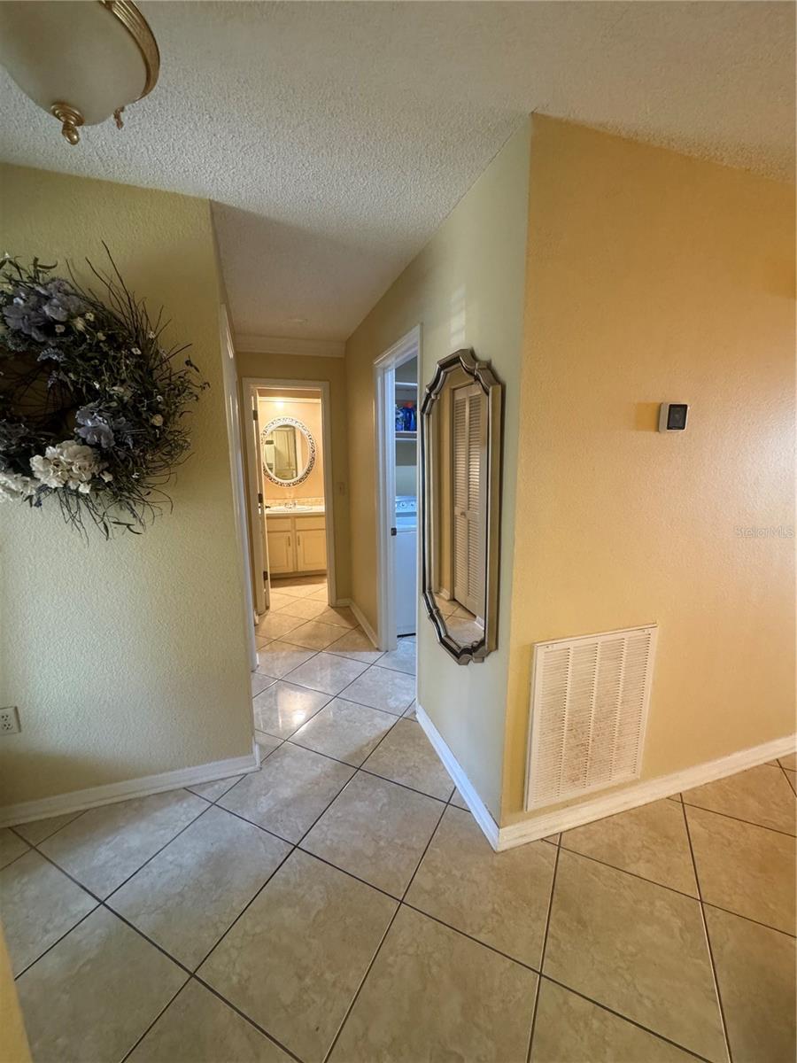 KIMBERLEA CONDO 05 - Residential Lease