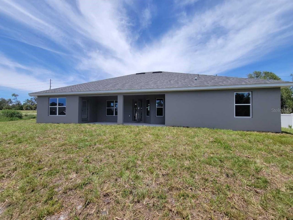 Photo of 16476 SW 54th Court Road, Ocala, FL 34473 (MLS # OM730942)