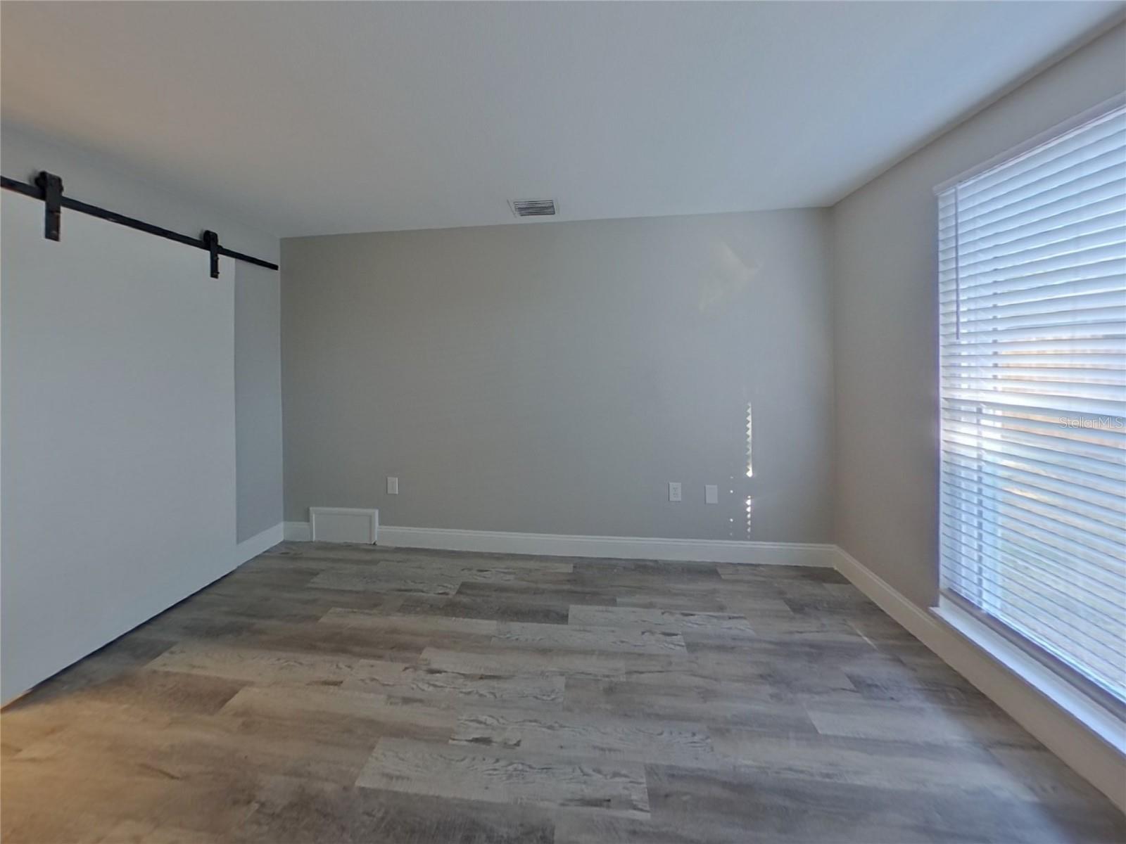 HIGHLAND PINES 5TH ADD - Residential Lease