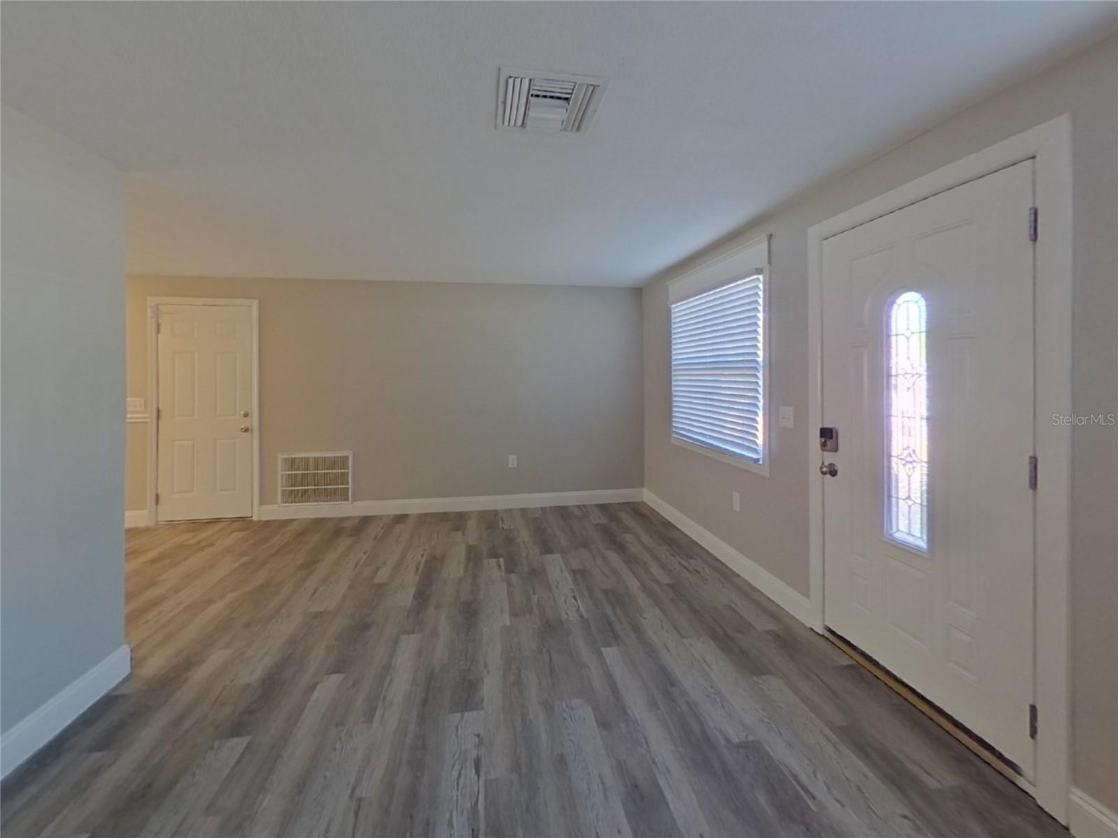 HIGHLAND PINES 5TH ADD - Residential Lease