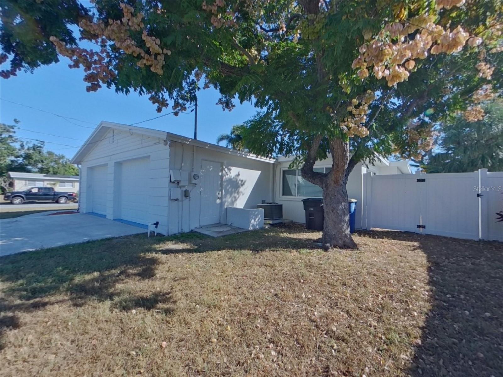 HIGHLAND PINES 5TH ADD - Residential Lease