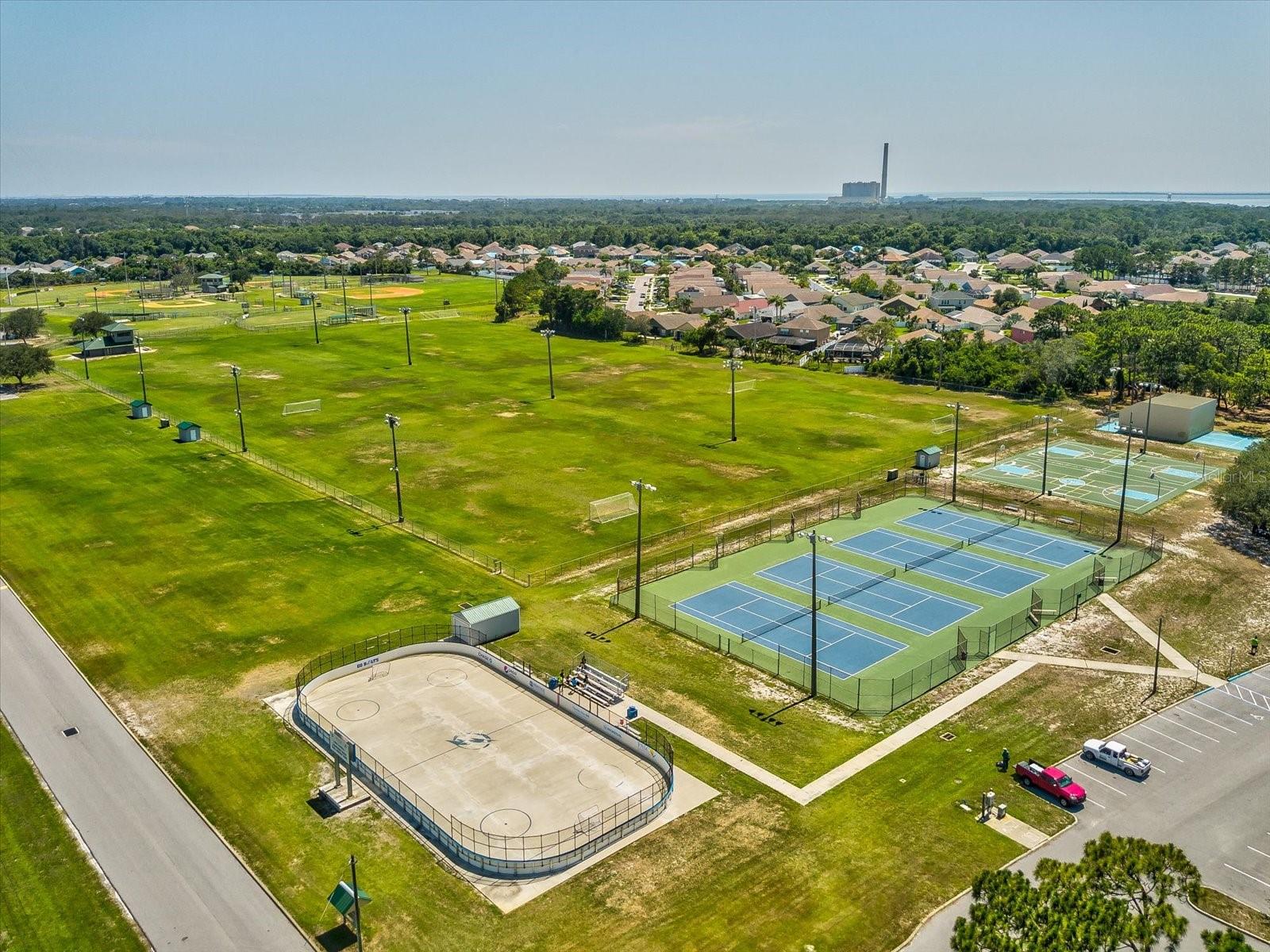 ALOHA GARDENS - Residential
