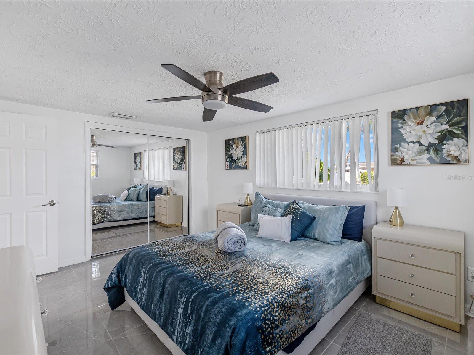 ALOHA GARDENS - Residential