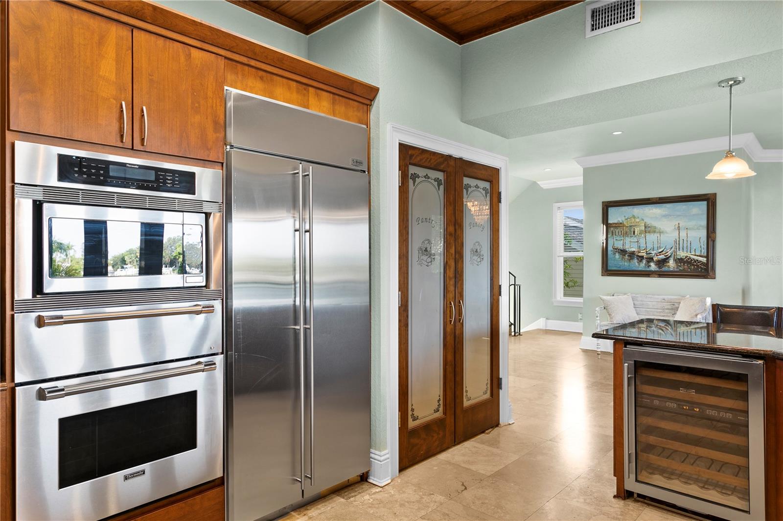 MARGE MANOR - Residential