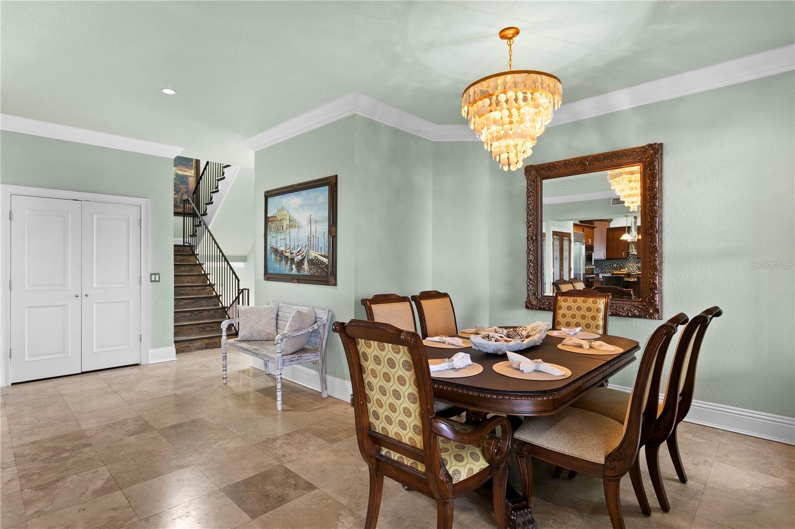 MARGE MANOR - Residential