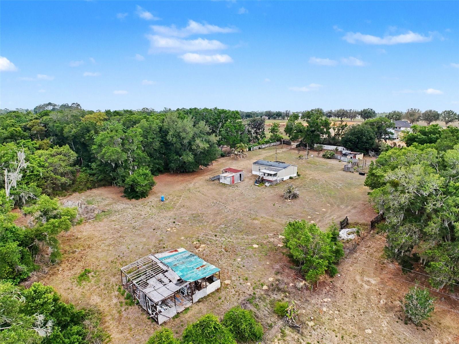 ACREAGE - Residential