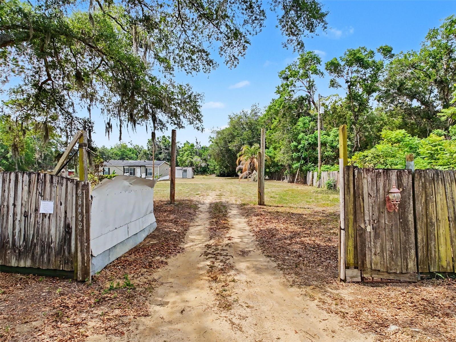 ACREAGE - Residential