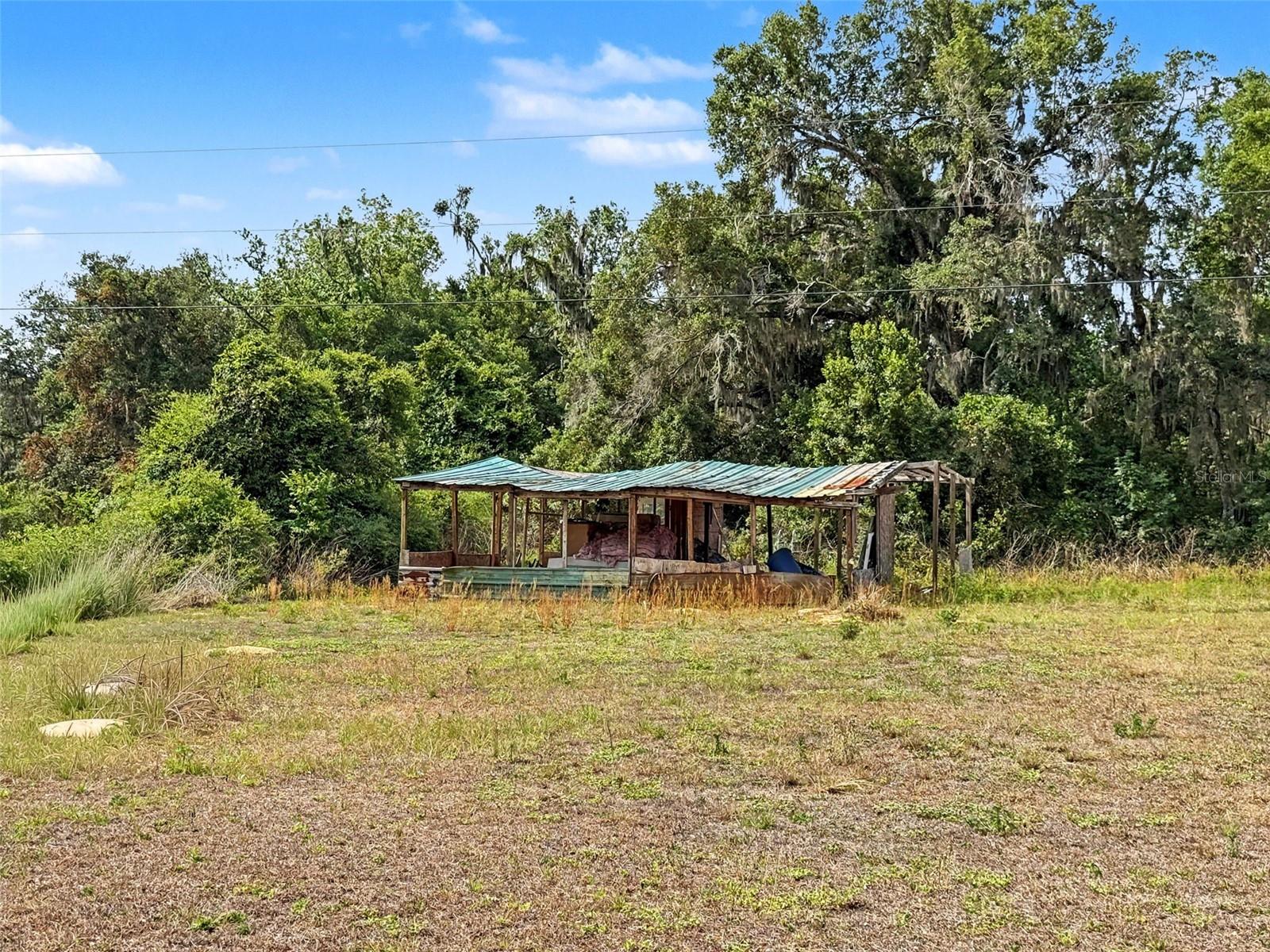 ACREAGE - Residential