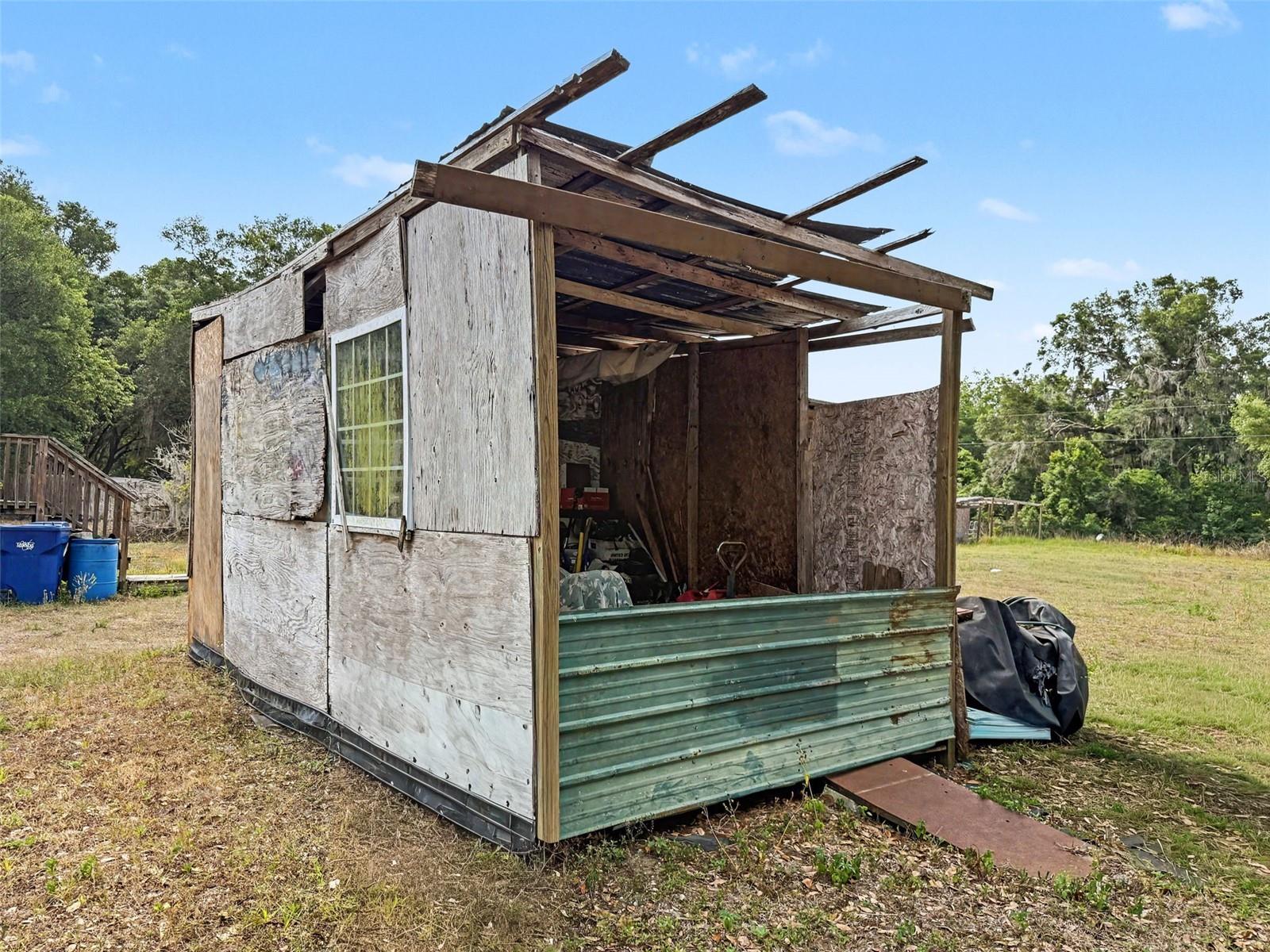 ACREAGE - Residential