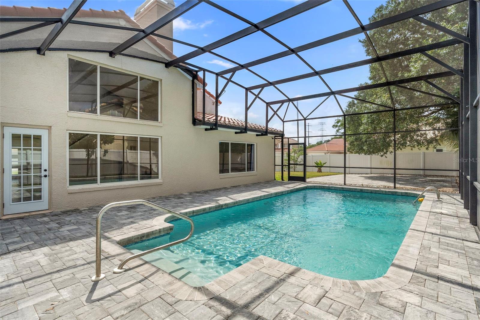 3904 WOODSFIELD COURT