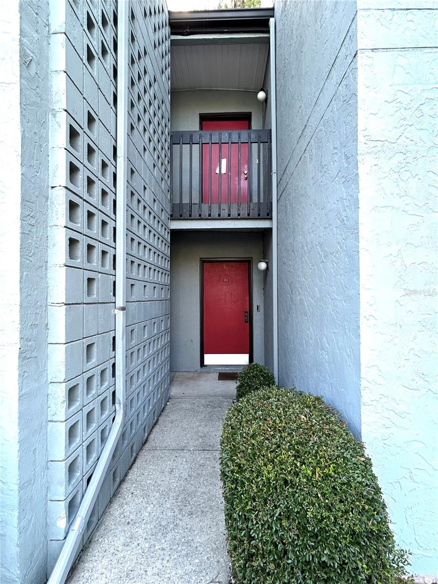 Photo of 407 NW 39th Rd #407C, Gainesville, FL 32607 (MLS # GC542560)