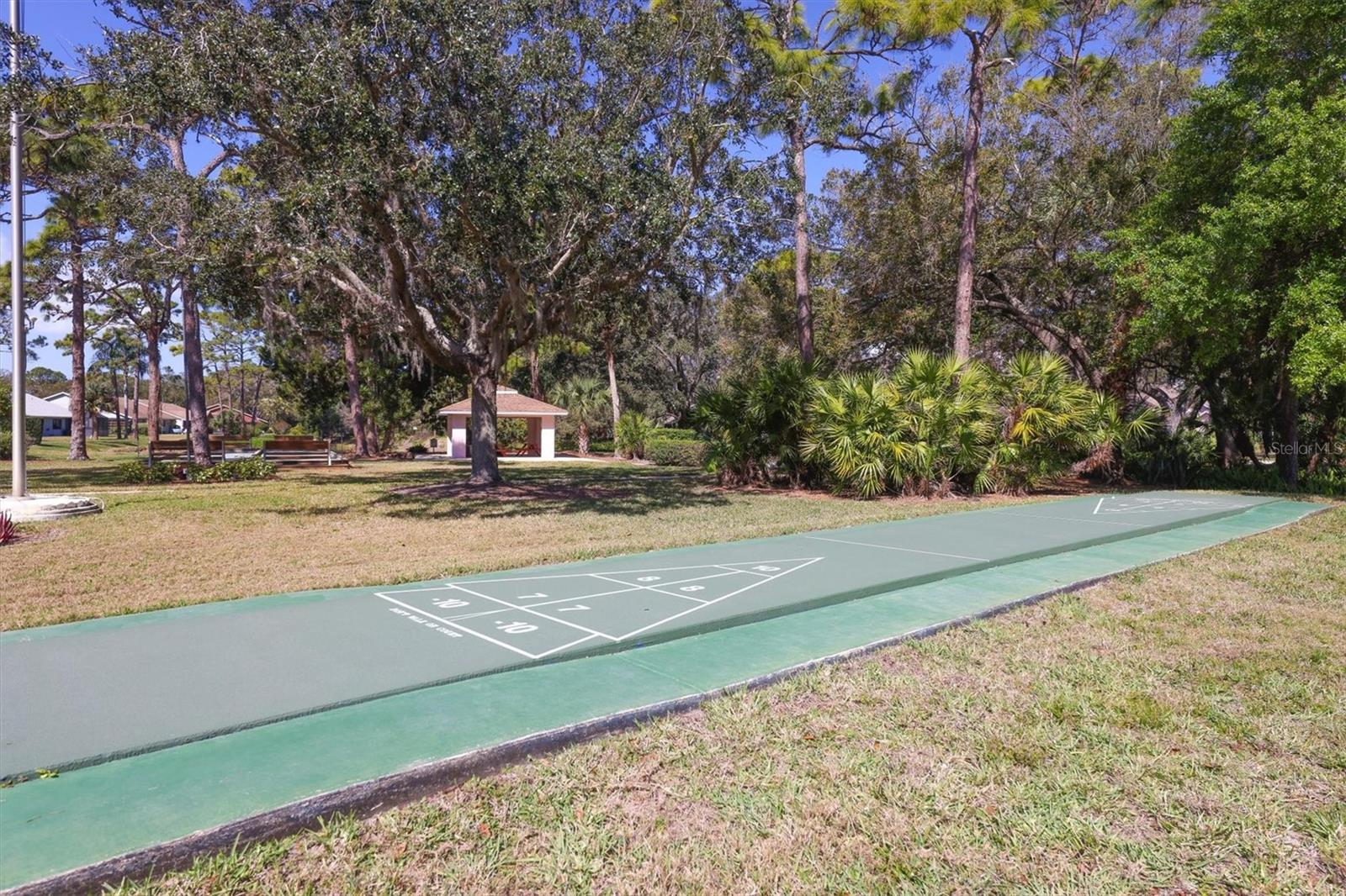 CHESTNUT CREEK ESTATES - Residential