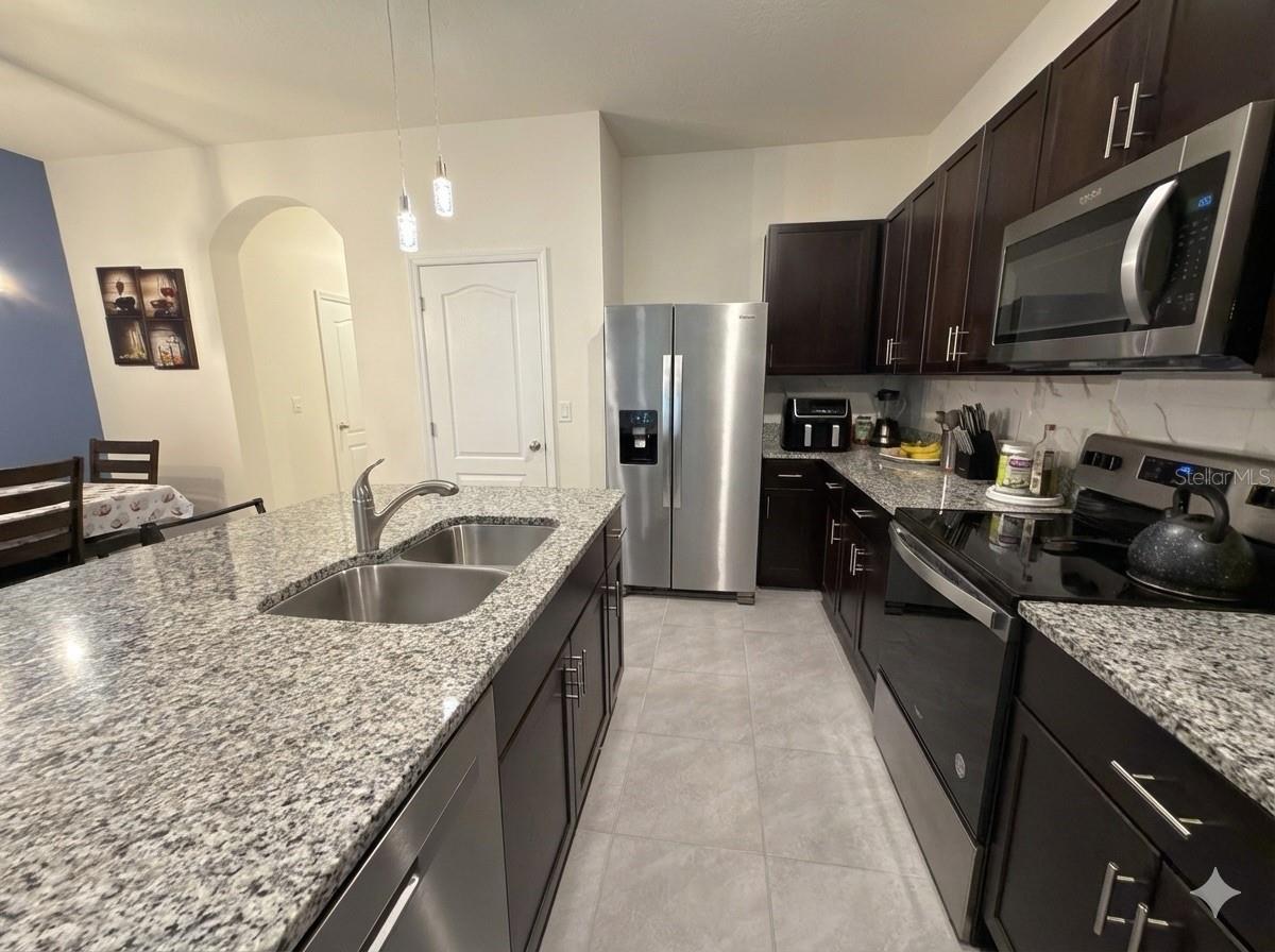 OSCEOLA VILLAGE CENTER - Residential