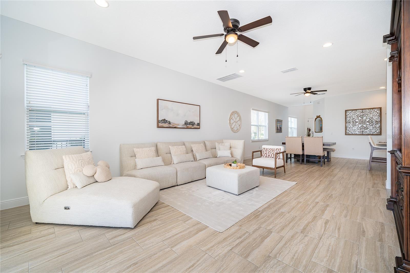 BELLA COLLINA WEST SUB - Residential