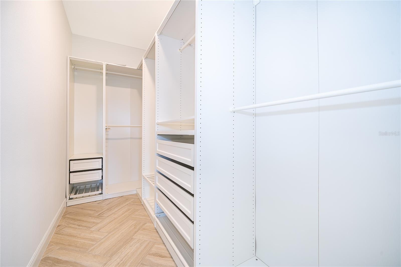 BELLA COLLINA WEST SUB - Residential