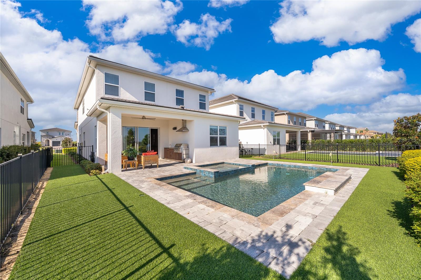 BELLA COLLINA WEST SUB - Residential