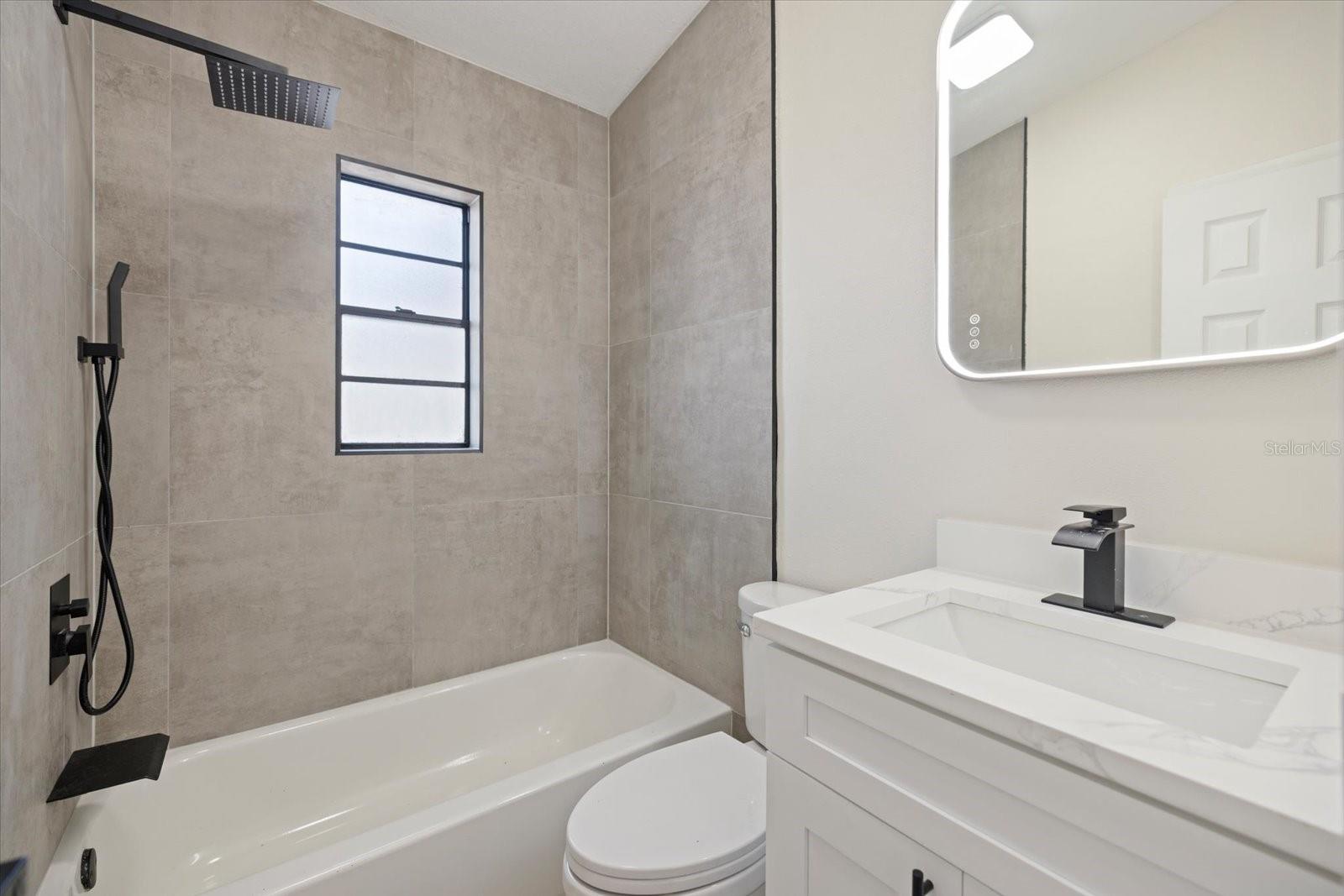 PINELLAS FARMS - Residential