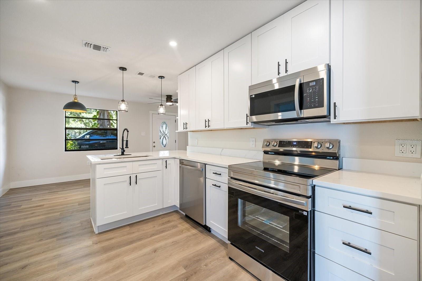 PINELLAS FARMS - Residential