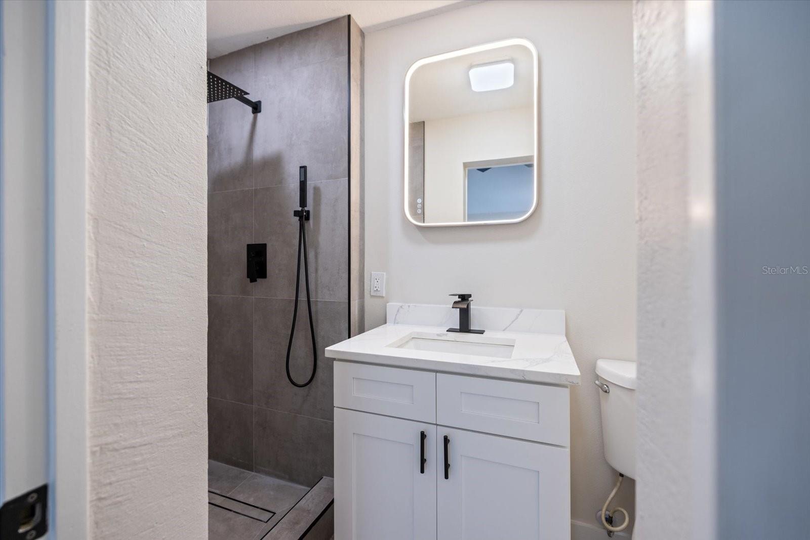 PINELLAS FARMS - Residential