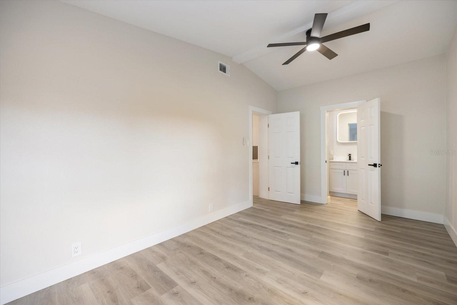 PINELLAS FARMS - Residential