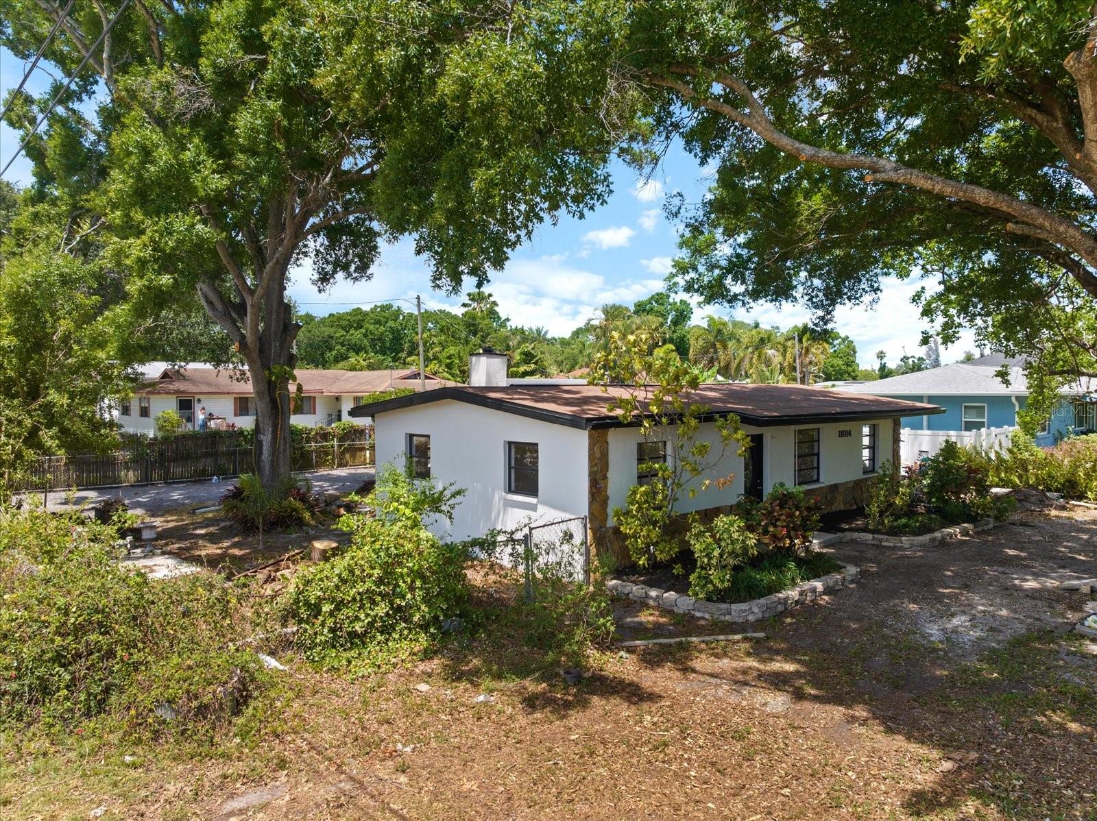 PINELLAS FARMS - Residential