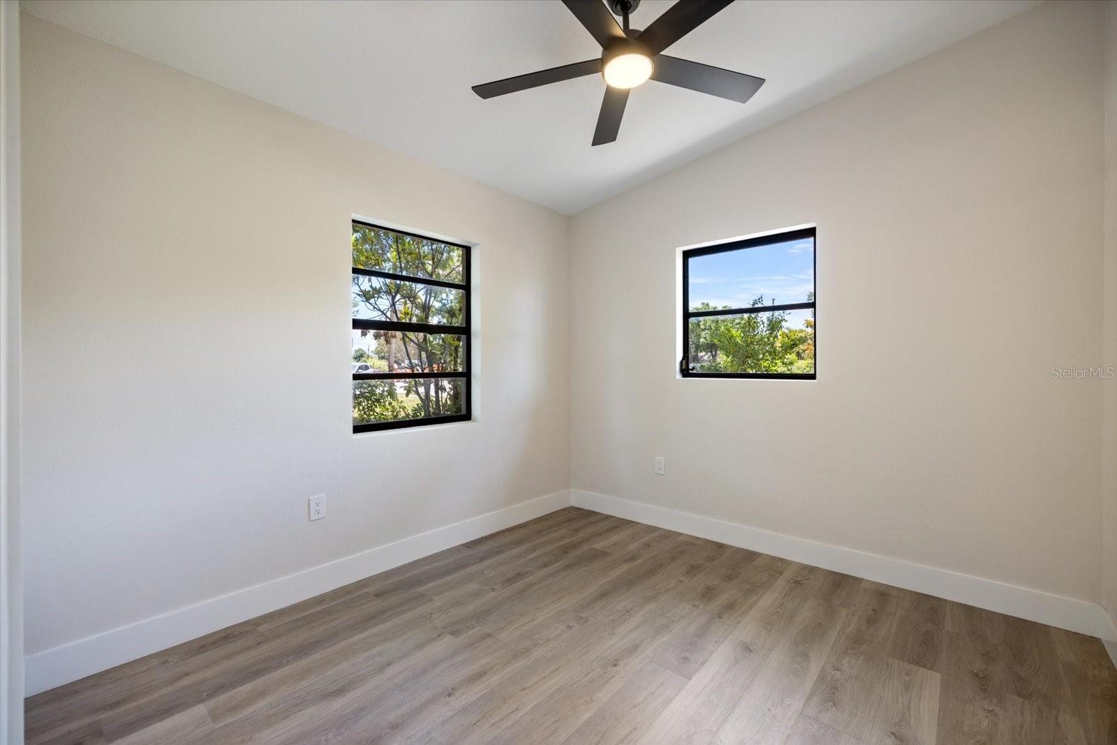 PINELLAS FARMS - Residential