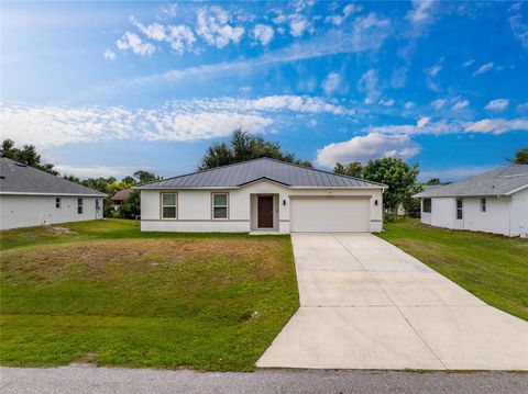 Photo of 23121 Newcun Avenue, Punta Gorda, FL 33980 (MLS # C7517380)