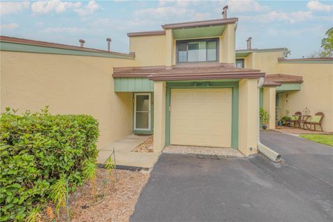 257 CLUB HOUSE BOULEVARD NEW SMYRNA BEACH FL 32168