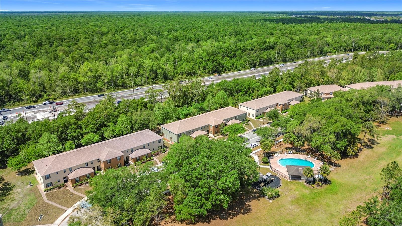 EMERALD LAKE - Residential