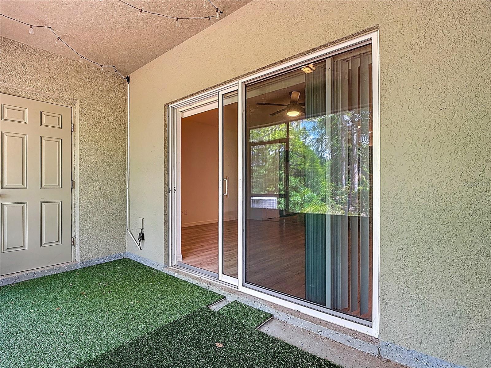 EMERALD LAKE - Residential