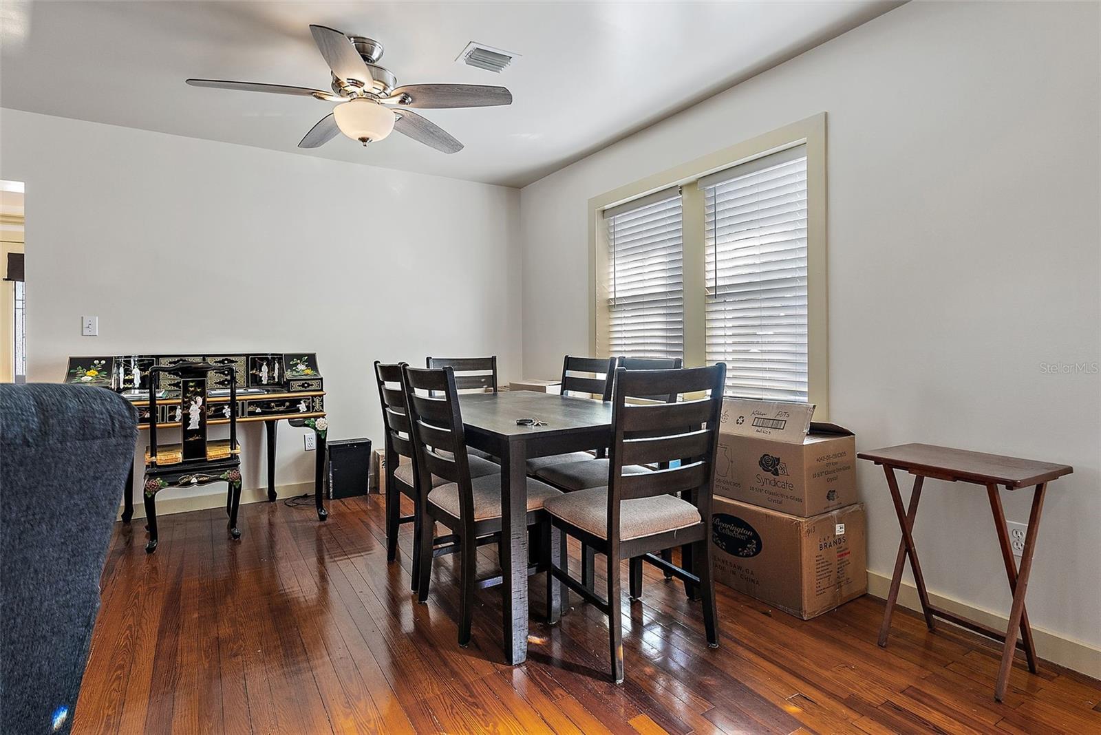 LAKE MAGGIORE HEIGHTS - Commercial Sale