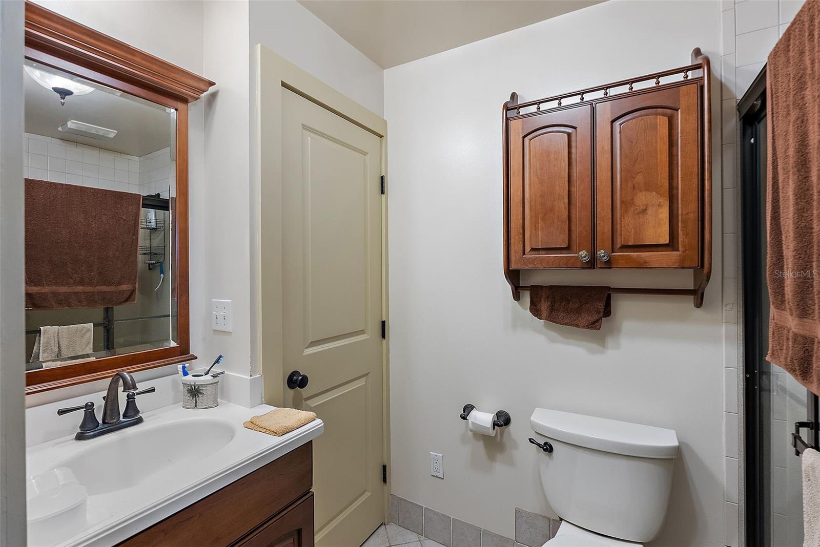 LAKE MAGGIORE HEIGHTS - Commercial Sale