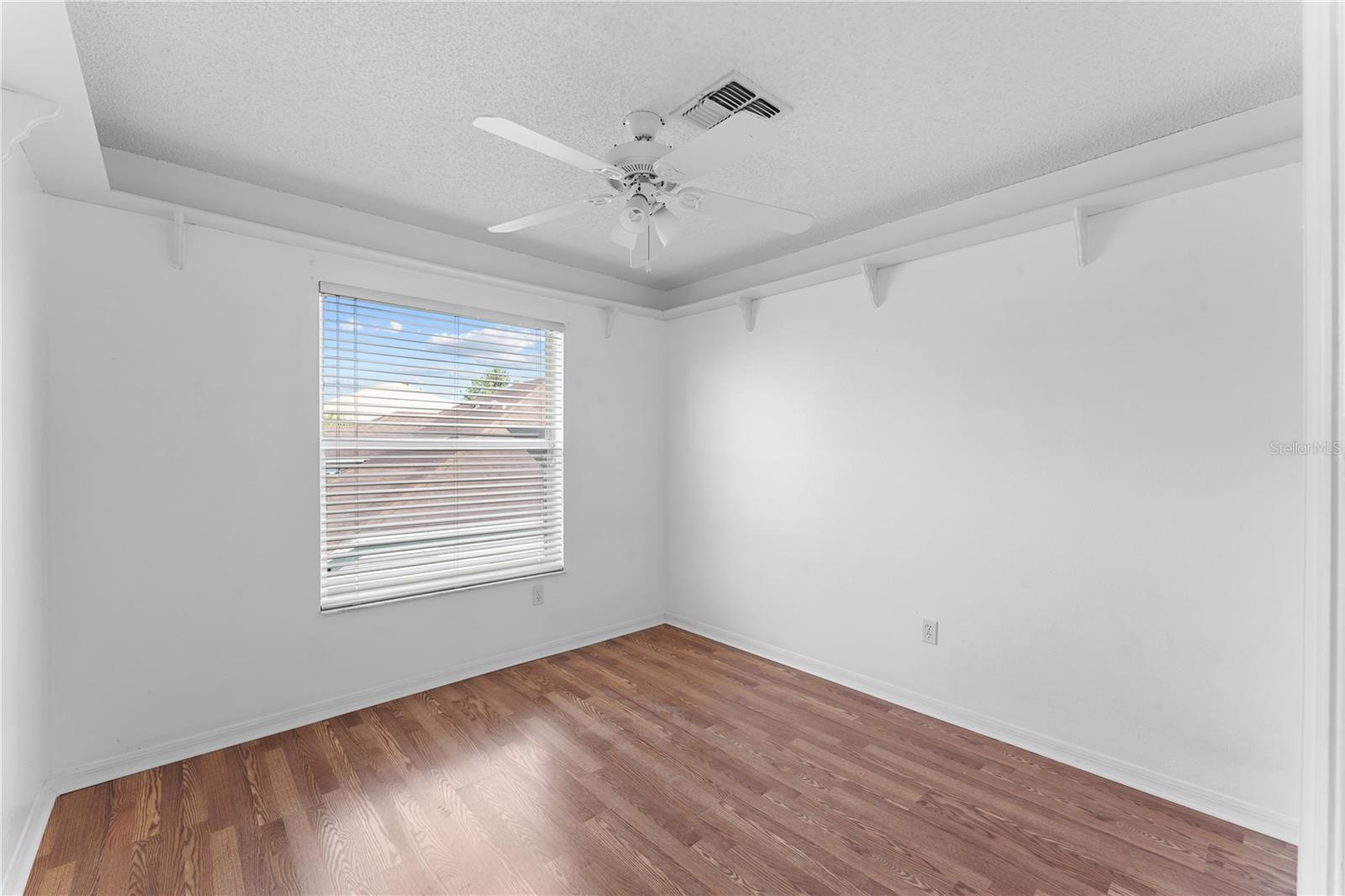 WATERFORD LAKES TR N30 - Residential