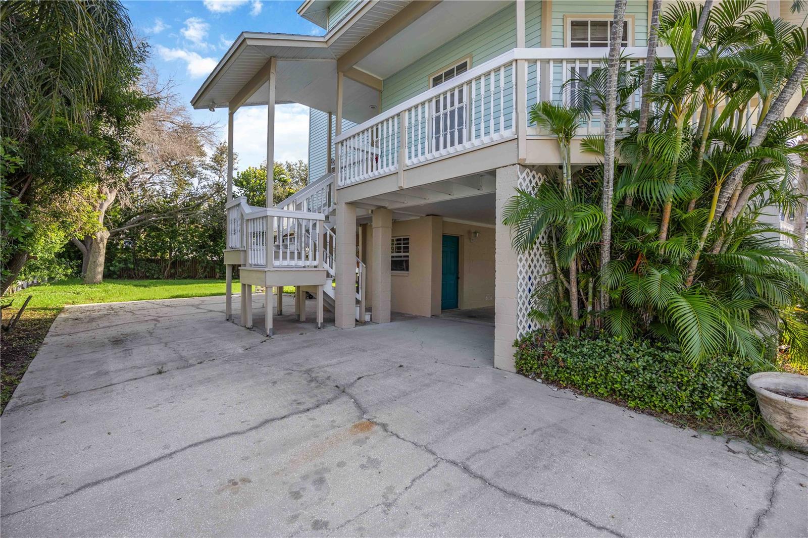 CROSSING AT THE NARROWS - Residential