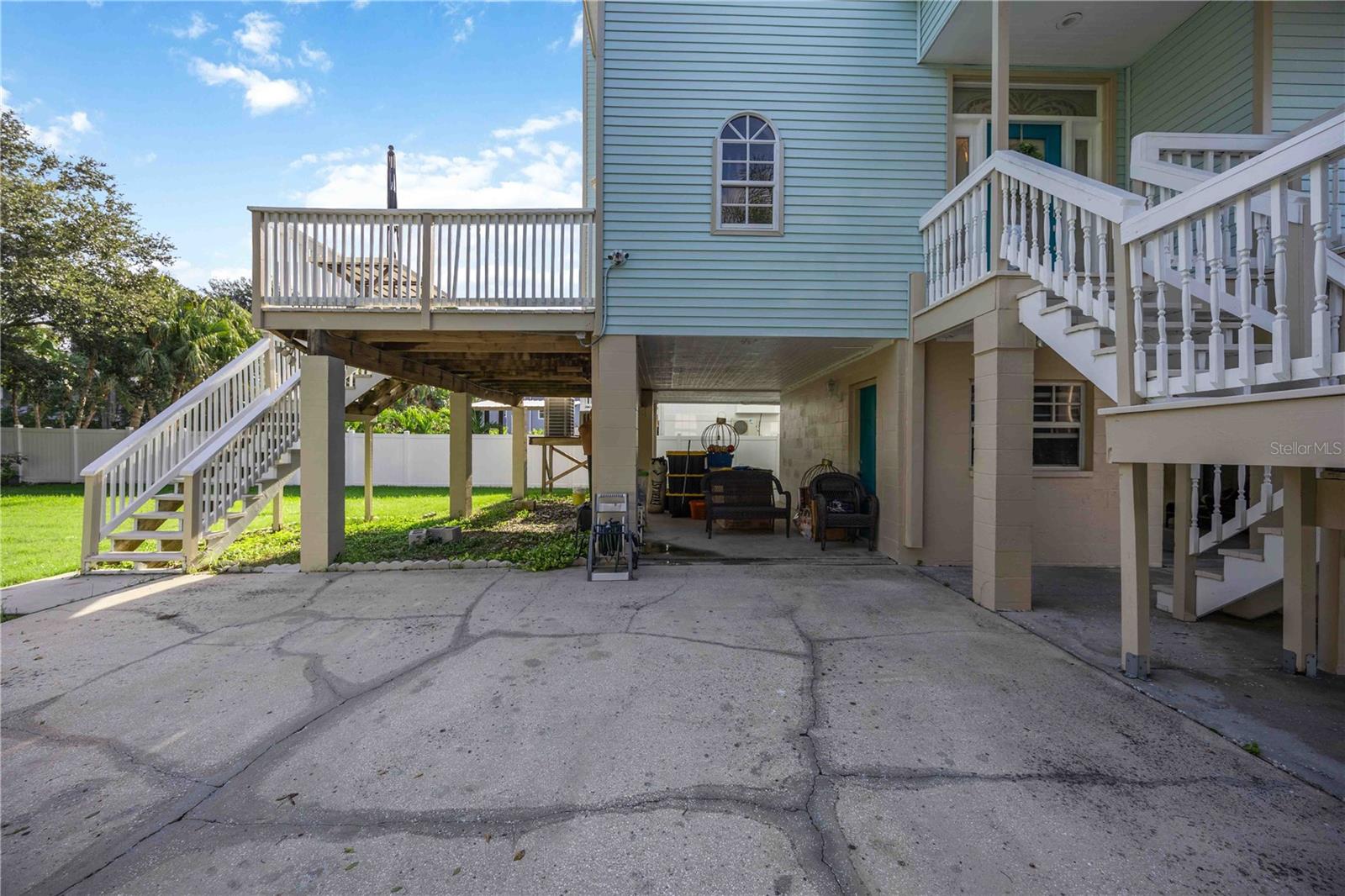 CROSSING AT THE NARROWS - Residential